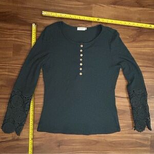 Women's Dark Green Lace Sleeve Top